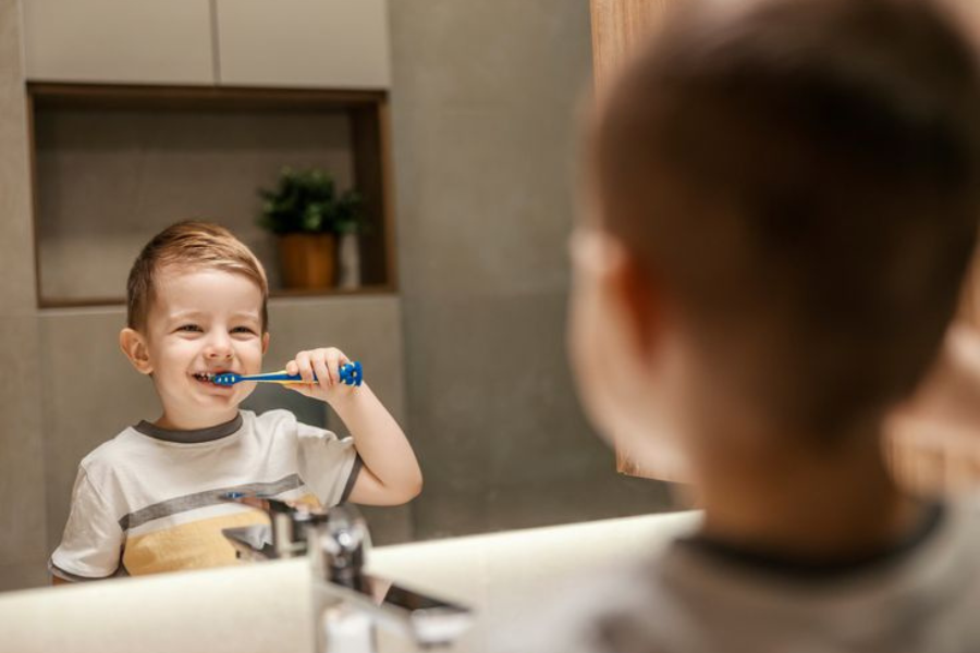 biasakan sikat gigi dua kali sehari