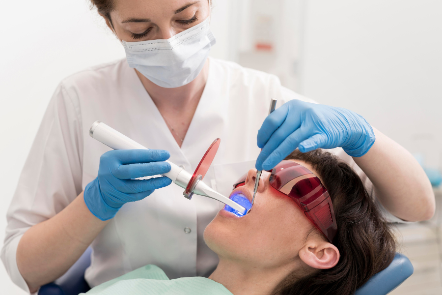 rawat gigi berlubang di odonto dental care